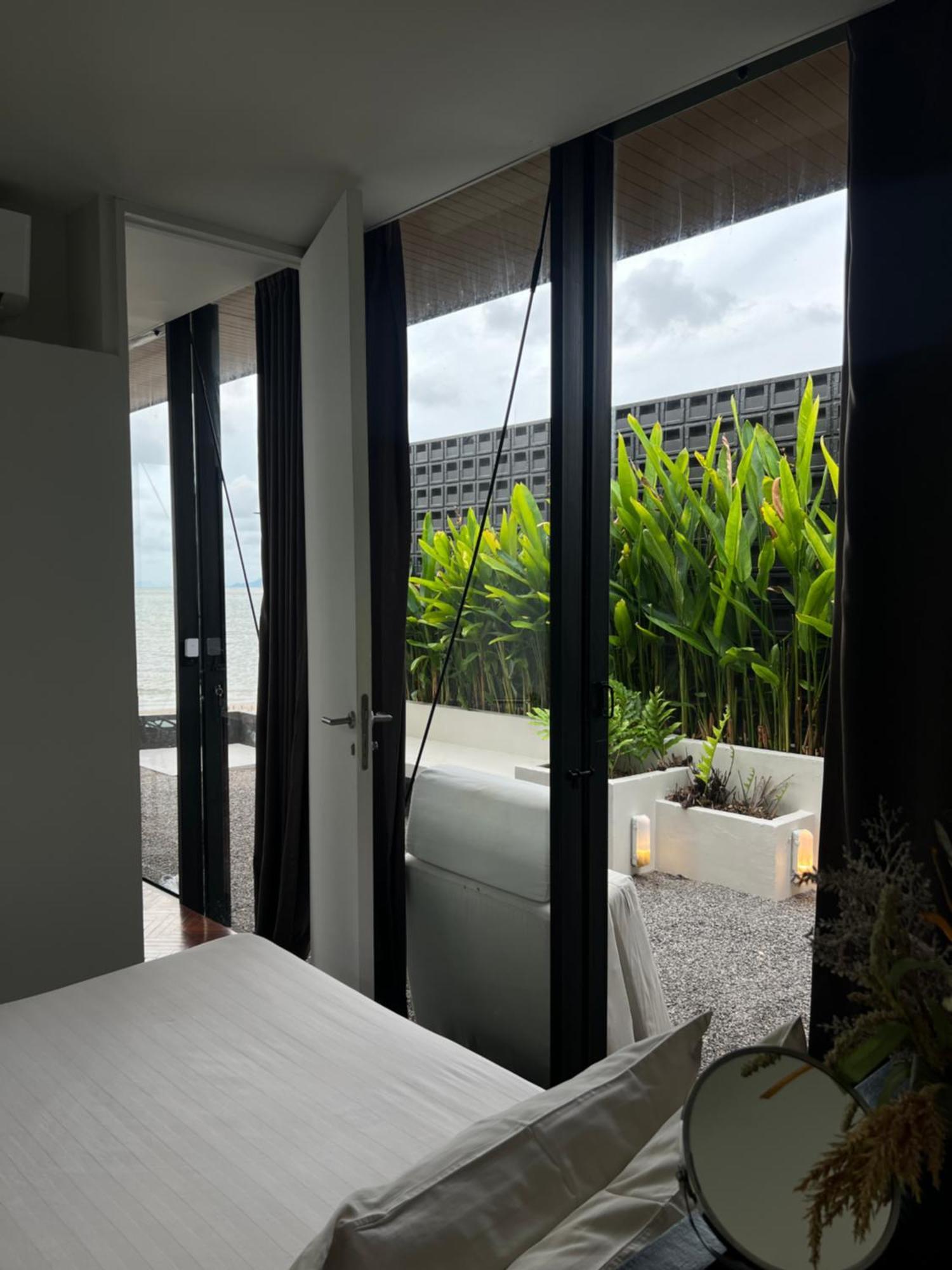 Deepspace Cabin On Quiet Beach Koh Lanta Exterior photo