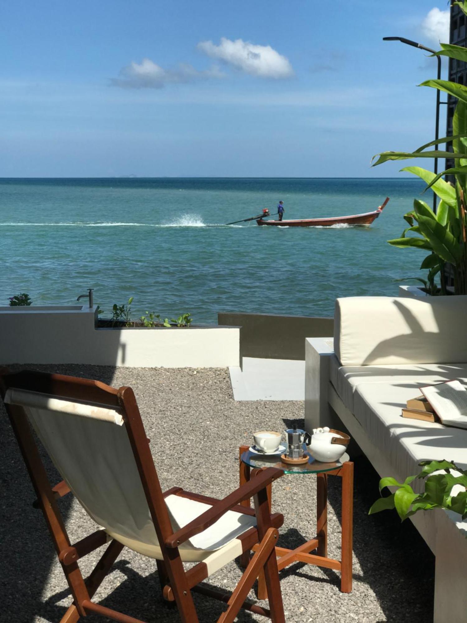 Deepspace Cabin On Quiet Beach Koh Lanta Exterior photo